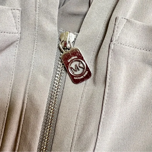 Michael Kors Gray Top - Picture 4 of 9
